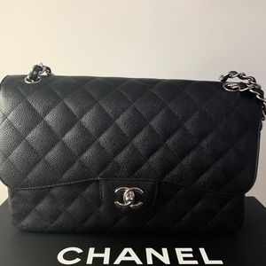 CHANEL JUMBO CAVIAR MINT CONDITION